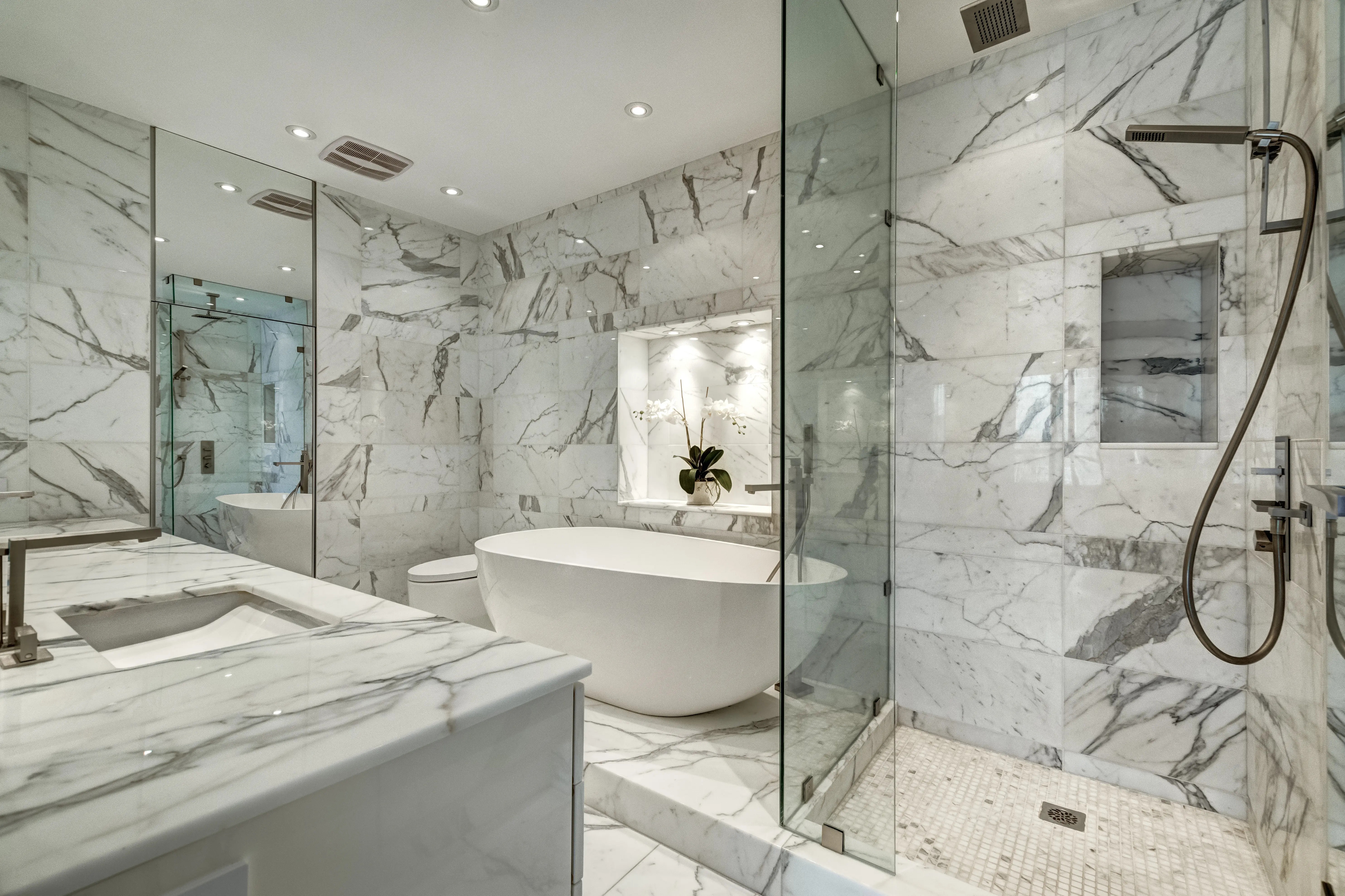 Spring Deep Cleaning Checklist: Room by Room Guide